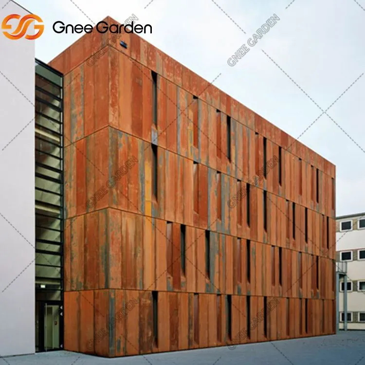 Panou sculptat pentru perete exterior